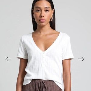 Leset pointelle  white top, brand new, size XS